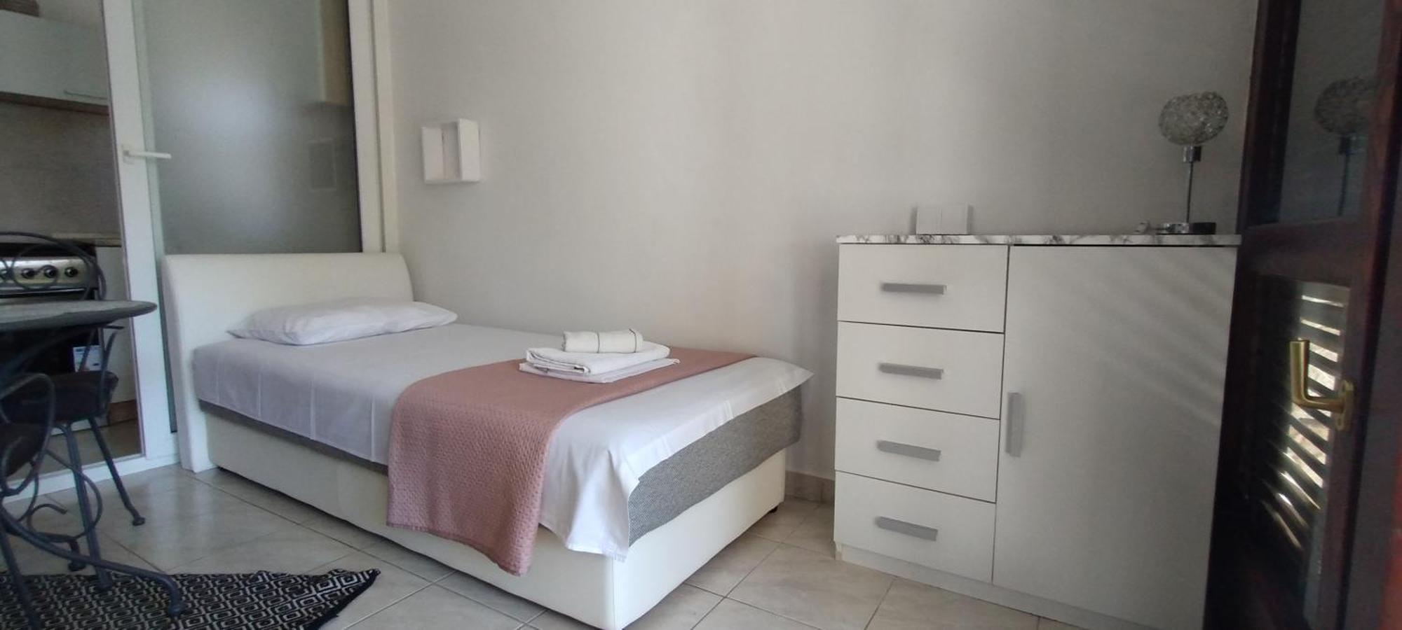 Apartmani Jessica ノヴァリャ エクステリア 写真
